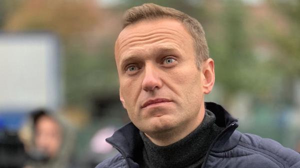 Aleksei Navalnîi, cel mai mare opozant al lui Putin, ar fi fost otrăvit. Verdictul medicilor din Berlin