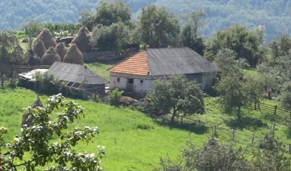 Comuna Bătrâna din Munții Poiana Ruscă, un loc de poveste