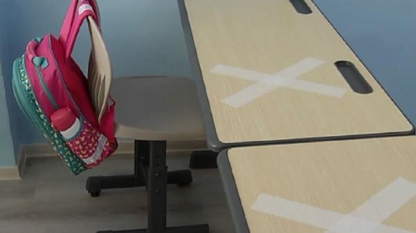 Ministerul Educației a înființat două linii telefonice în vederea lămuririi celor implicați în începerea noului an școlar