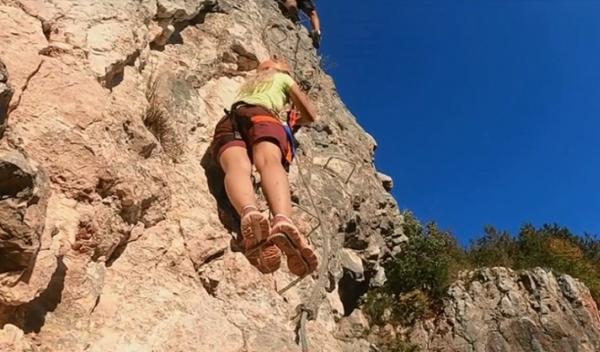 Traseele via ferrată, aventură montană și echilibristică în Bihor