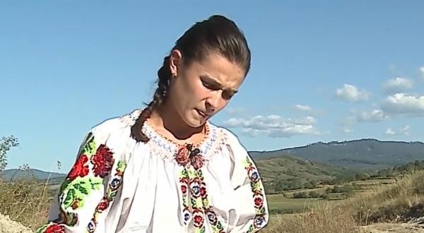 Apa sărată pentru murături, scoasă direct din fântână