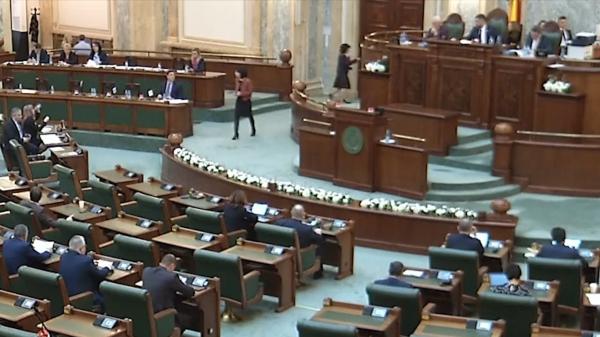 Care este pensia specială a unui fost senator al României. ”Pentru unii poate sa pară foarte mult”