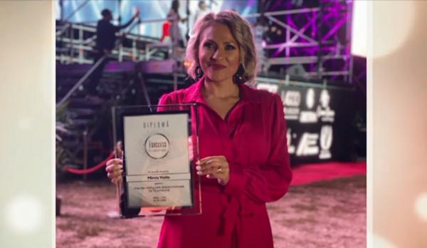 Seară „de succes” pentru Mirela Vaida şi Elena Ionescu. Vedetele au primit premii în cadrul Galei Oamenilor de Succes