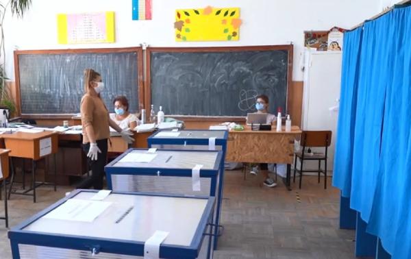 Amenzi de peste 120.000 de lei pentru neregulile sesizate la alegerile locale