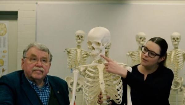 Anatomia umană își continuă evoluția mai repede ca oricând