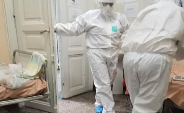 Pacienți cu COVID-19, tratați în condiții improprii la Spitalul CFR din Timişoara