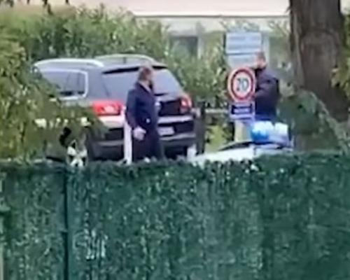 Atac terorist la Paris. Momentul în care agresorul a fost împușcat mortal de polițiști