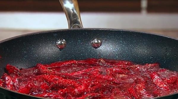 Chefii, urmăriți de 1,7 milioane de oameni