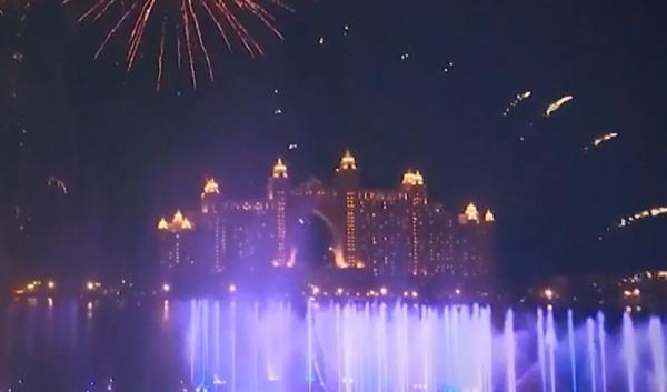 Cea mai mare fântână arteziană din lume, inaugurată în Dubai