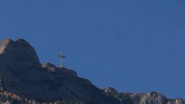Restricţii în judeţul Braşov şi pe Valea Prahovei. Ce reguli trebuie să respecte turiştii