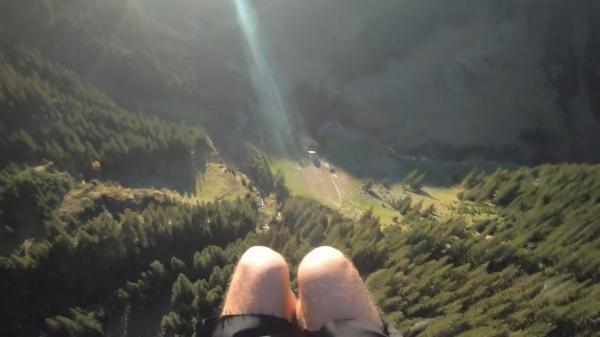 Ultimele imagini postate de George, parapantistul care s-a prăbușit în Munții Bucegi. Video