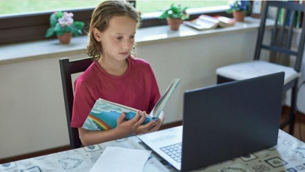 Educaţia nu se poate digitaliza în România