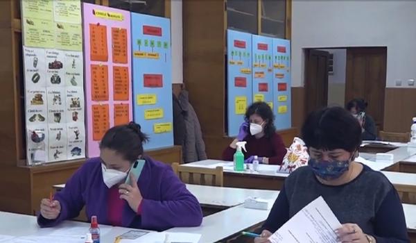 Direcțiile de Sănătate Publică, ajutate de voluntari