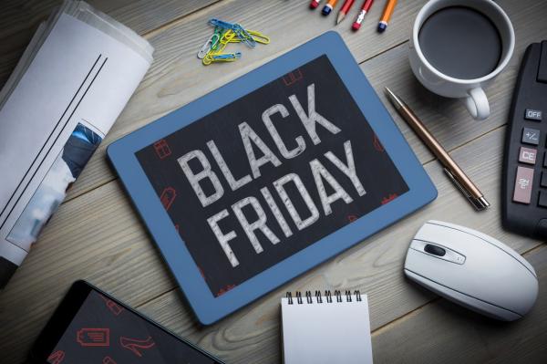 BLACK FRIDAY 2020, LIVE BLOG. Cele mai mari vânzări online de la apariția internetului în România