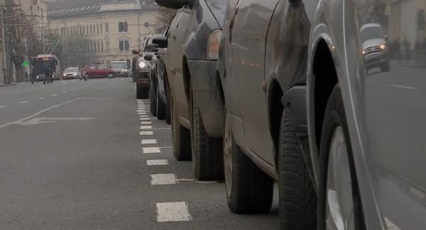 Aplicaţia care îi ajută pe şoferi să îşi găsească un loc de parcare mai uşor, direct din maşină