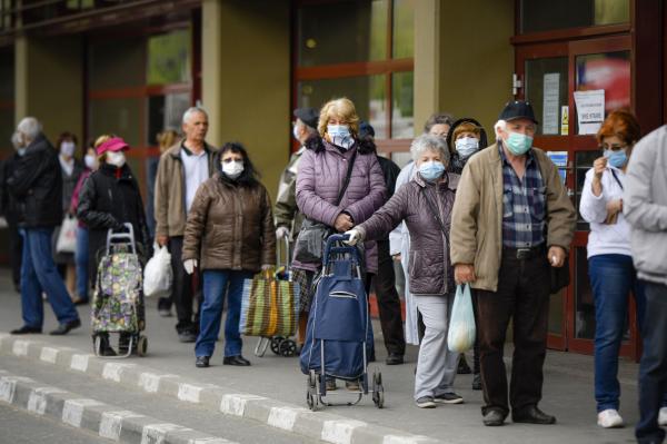 Casele de Ajutor Reciproc, salvarea pensionarilor în apropierea Sărbătorilor