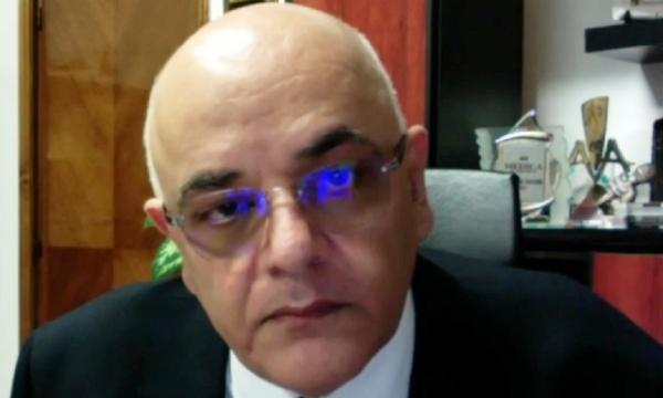 Raed Arafat nu exclude să se vaccineze în direct, la TV: "Cred că merită făcut acest lucru. Şi nu numai eu"