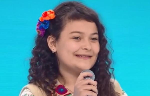 Dorinţa Elisei, tânăra care şi-a dedicat întreaga existenţă muzicii populare, devine realitate. Şi-a cunoscut în sfârşit idolul