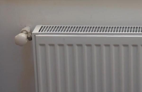 Mii de bucureşteni nu au căldură şi apă caldă în pragul iernii