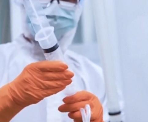 Marea Britanie începe marți campania de vaccinare anti-COVID. Medicii nu vor fi primii imunizaţi