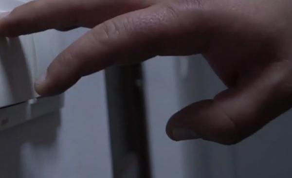 După ce au făcut în această iarnă duş la ibric, locuitorii din Sectorul 4 au rămas și fără curent electric