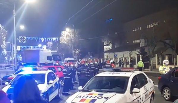 Copil de 11 ani ucis de TIR, în Capitală. Băiatul tocmai coborâse din autobuz şi traversa pe trecerea de pietoni