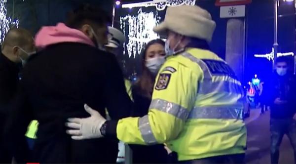 Un tânăr a început să facă scandal după ce a fost prins băut în trafic, în București