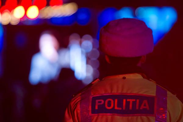 Petrecerile de Revelion, reclamate de vecini. Au curs amenzile în noaptea dintre ani