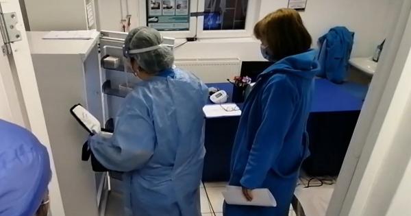 Campania de vaccinare bate pasul pe loc în mai multe spitale din ţară. La Galaţi, zile întregi nu s-a vaccinat niciun angajat