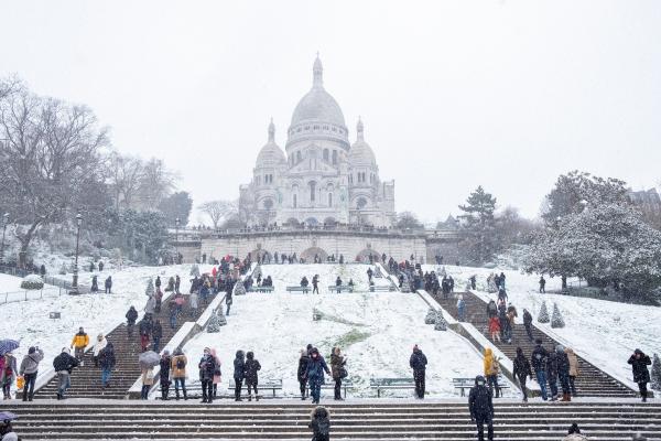 Europa de Vest, acoperită de zăpadă. În Rusia siberiană temperaturile au scăzut la -50° Celsius