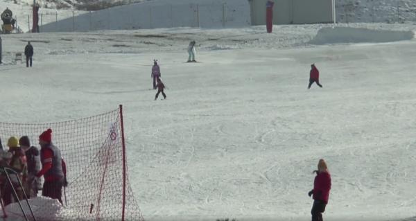 Pârtia de 7 milioane de euro de la Bistrița, folosită doar câteva zile pe sezon