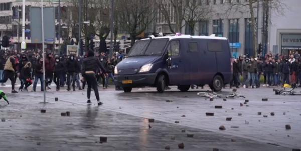 A treia noapte de proteste. Olanda în prag de război civil