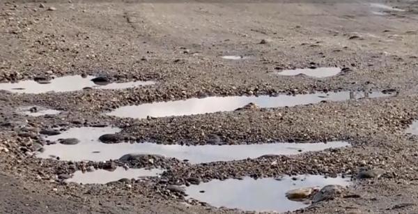 Drumul Nordului din Maramureş, transformat în drumul gropilor