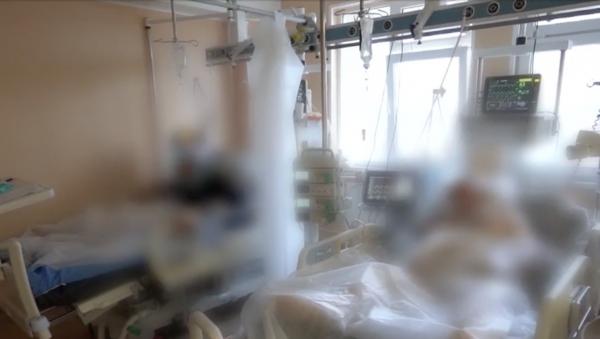 Valul trei al pandemiei va lovi puternic România. Medicul Herman Berkovitz, pentru Observator: ”Tulpina britanică e şi mai gravă”