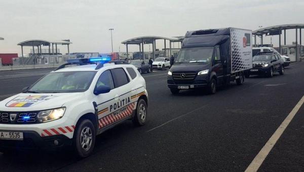 Primele 80.000 de doze din vaccinul Covid AstraZeneca au ajuns în România. Săptămâna viitoare, următoarea tranșă