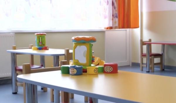 Bani de la angajatori pentru plata grădiniței sau creșei. Care sunt condiţiile