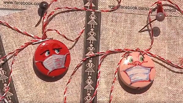 Mărțișoarele anticovid, promovate cu succes de o profesoară de matematică din Târgu Mureş