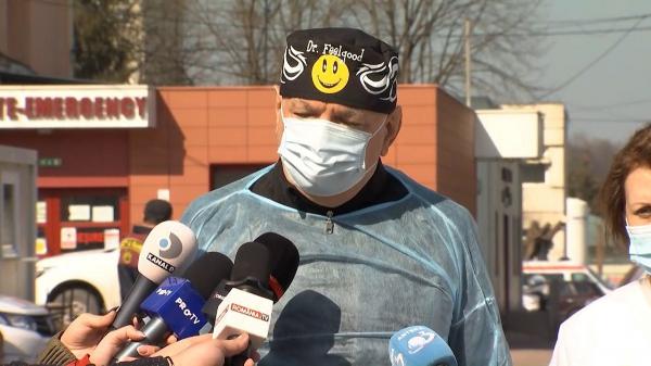 Starea ucigaşului din Oneşti, în agravare. Medicii se luptă să-l ţină în viaţă: "Foarte agresiv, când a fost adus, dar nu ne este incomod niciun pacient"