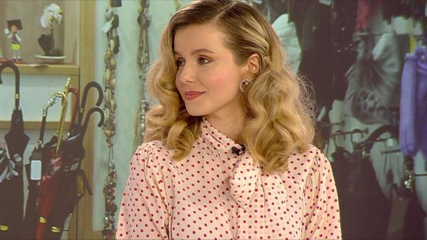 Sesiune de stil vestimentar cu Andreea Chirilă: "Stilul vestimentar este o extensie a noastră"