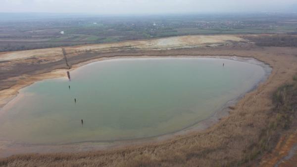 Mii de oameni din nordul ţării respiră aer cu cianuri. În Maramureș, dezastre ecologice se pot produce oricând
