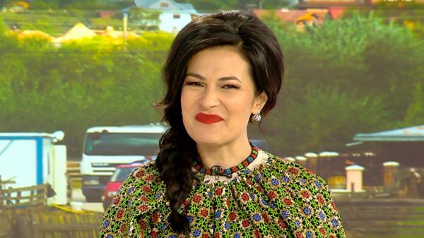 Cadou inedit chiar de ziua ei: Olguţa Berbec a lansat cel de-al cincelea album din carieră