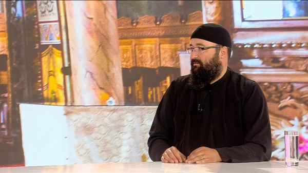 Tradiţii şi obiceiuri în Vinerea Mare. Preotul Visarion Alexa: Acesta este semnul că n-am înţeles ce se întâmplă de Paşte