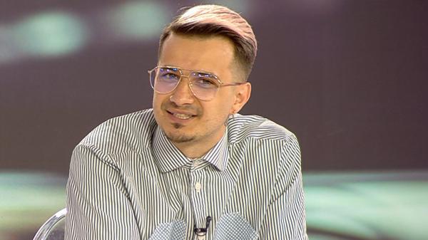 Keed de la Şatra Benz este artist pe scenă, dar şi în bucătărie: Prima piesă am făcut-o la 16 ani