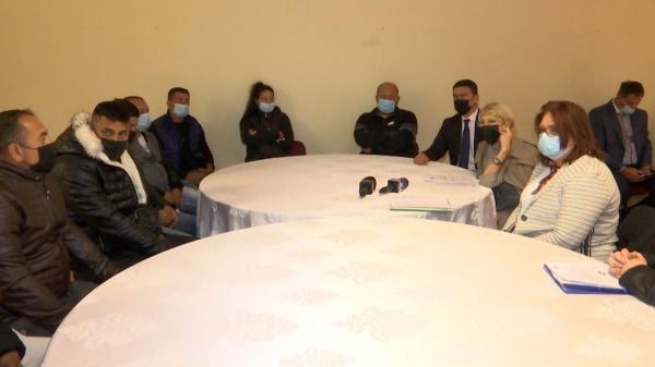 Raluca Turcan a mers în comuna cu cei mai mulţi asistaţi social. Oamenii, nemulţumiţi de oferta ministrului: "Ce, prea multă muncă" - VIDEO