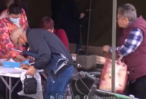 Sute de persoane, la coadă, la cel de-al doilea maraton al vaccinării, în București. 4.962 de persoane s-au vaccinat deja la cele 2 centre