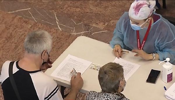 Peste 20.000 de persoane s-au vaccinat, deja, la ediţia a doua a Maratonului Vaccinării anti-Covid de la Bucureşti