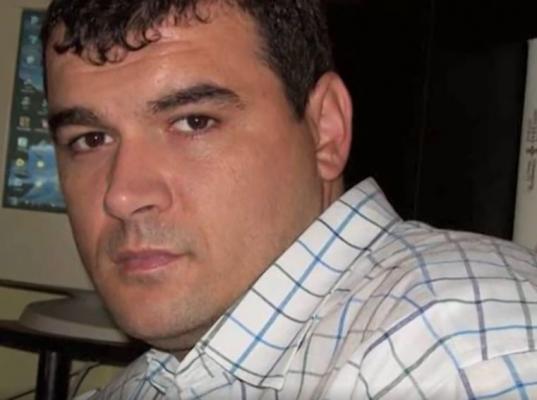 Un protopop din Zalău, găsit mort în casa parohială chiar de tatăl său, tot preot. Doi copii au rămas fără tată