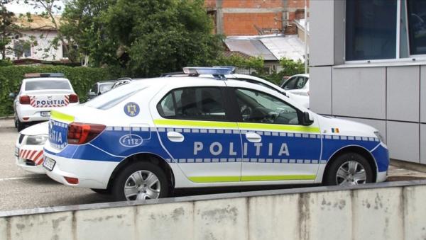 Un tânăr din Argeş şi-a băgat în spital soţia şi fetiţa. Copila a sărit să îşi apere mama de pumnii tatălui