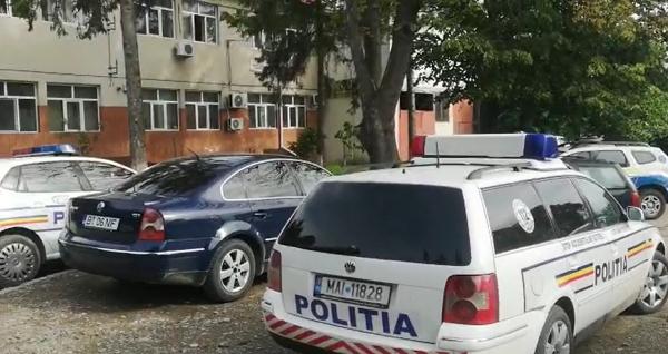 Aproape toţi angajaţii de la Poliţia Rutieră Botoşani, suspectaţi de fapte de corupţie