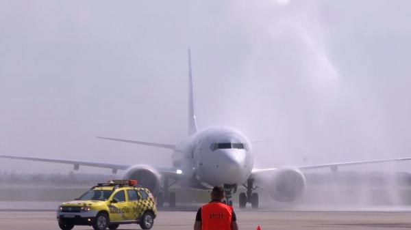 Un avion care trebuia să decoleze de pe Otopeni a fost întors din drum, după ce echipajul a auzit un zgomot îngrijorător